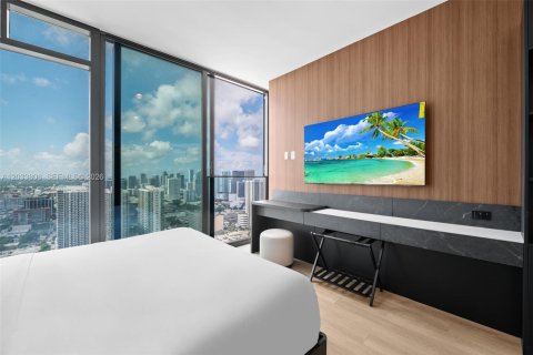 Condo in Miami, Florida  № 2087014 - photo 24