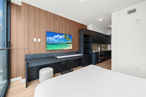 Condo in Miami, Florida  № 2087014 - photo 25