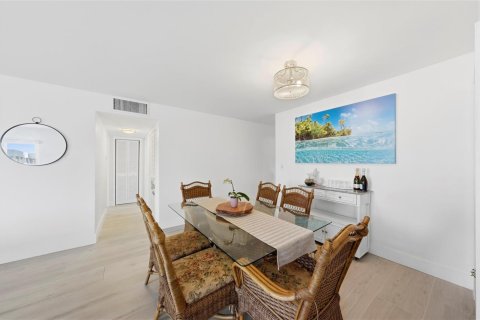 Купить кондоминиум в Помпано-Бич, Флорида 3 комнаты, 138.33м2, № 2084925 - фото 5