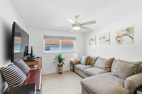 Купить кондоминиум в Помпано-Бич, Флорида 3 комнаты, 138.33м2, № 2084925 - фото 14