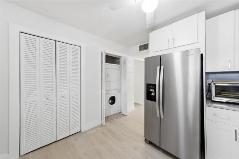 Купить кондоминиум в Помпано-Бич, Флорида 3 комнаты, 138.33м2, № 2084925 - фото 19