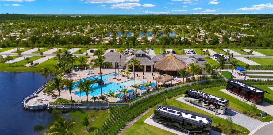 Land in Fort Myers, Florida № 1625770