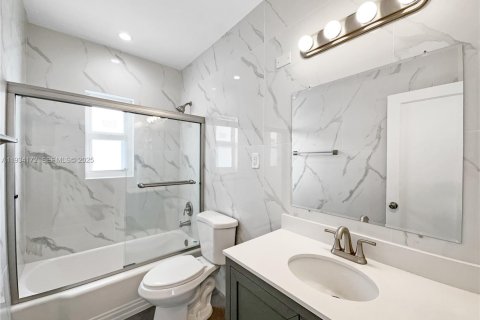 Снять в аренду квартиру в Майами-Бич, Флорида 1 спальня, 74.32м2, № 1992641 - фото 14