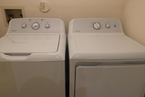 Copropriété à louer à West Palm Beach, Floride: 2 chambres, 99.5 m2 № 2084939 - photo 15