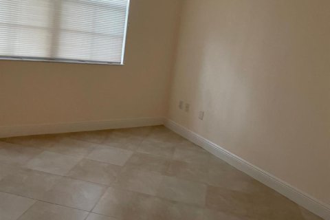 Copropriété à louer à West Palm Beach, Floride: 2 chambres, 99.5 m2 № 2084939 - photo 14
