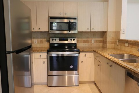 Copropriété à louer à West Palm Beach, Floride: 2 chambres, 99.5 m2 № 2084939 - photo 3