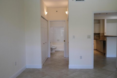 Copropriété à louer à West Palm Beach, Floride: 2 chambres, 99.5 m2 № 2084939 - photo 9