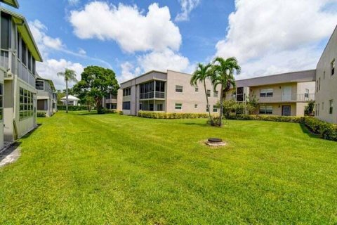 Copropriété à vendre à Delray Beach, Floride: 2 chambres, 82.03 m2 № 642890 - photo 1
