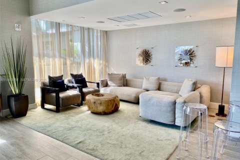 Condominio en alquiler en Aventura, Florida, 2 dormitorios, 101.64 m2 № 2025704 - foto 10