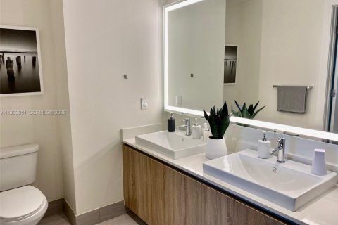 Condominio en alquiler en Aventura, Florida, 2 dormitorios, 101.64 m2 № 2025704 - foto 6