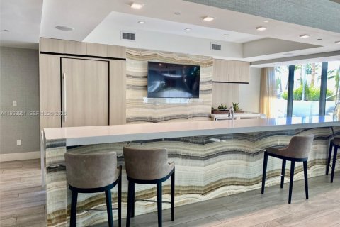 Condominio en alquiler en Aventura, Florida, 2 dormitorios, 101.64 m2 № 2025704 - foto 14