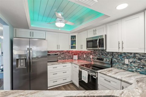 Copropriété à vendre à Dunedin, Floride: 2 chambres, 102.19 m2 № 2423647 - photo 9