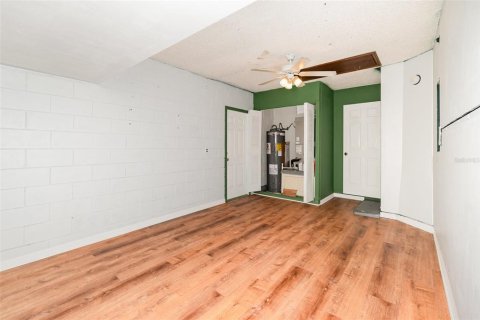 House in Orlando, Florida 2 bedrooms, 123 sq.m. № 1725203 - photo 22