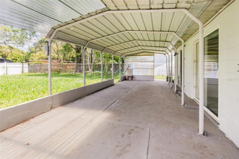 House in Orlando, Florida 2 bedrooms, 123 sq.m. № 1725203 - photo 29