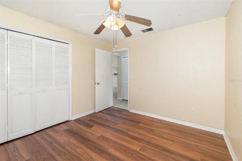 House in Orlando, Florida 2 bedrooms, 123 sq.m. № 1725203 - photo 14
