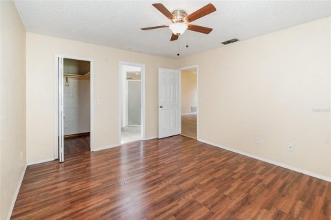 House in Orlando, Florida 2 bedrooms, 123 sq.m. № 1725203 - photo 19