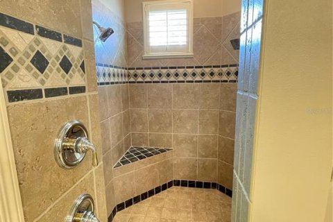 Casa en alquiler en Windermere, Florida, 4 dormitorios, 284.47 m2 № 2113743 - foto 8