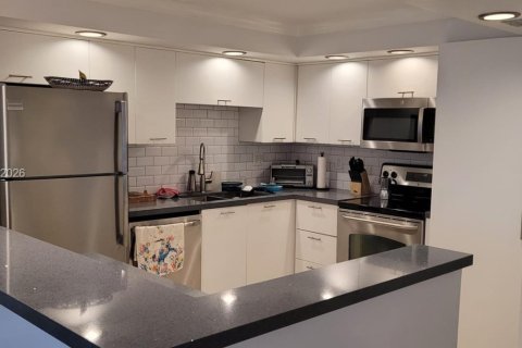 Купить кондоминиум в Майами, Флорида 1 спальня, 98.85м2, № 2006949 - фото 3