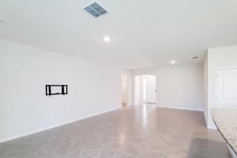 House in Parrish, Florida 3 bedrooms, 171.31 sq.m. № 1737229 - photo 4