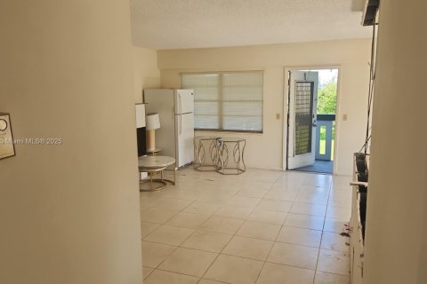Condo in Boca Raton, Florida, 2 bedrooms  № 1836438 - photo 6