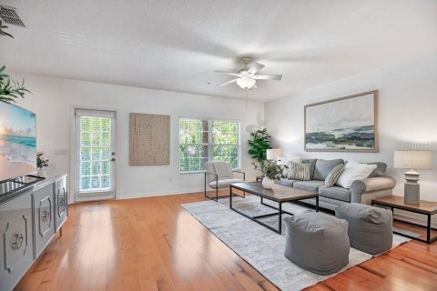 Townhouse in Winter Springs, Florida 3 bedrooms, 173.91 sq.m. № 2200265 - photo 4