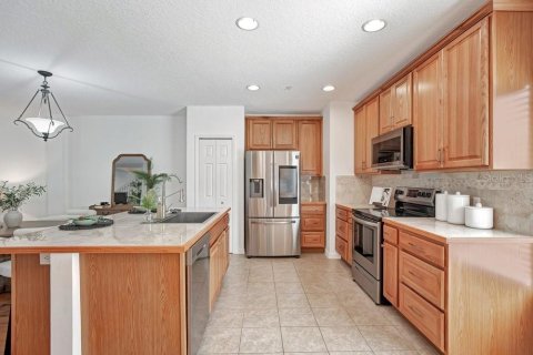 Townhouse in Winter Springs, Florida 3 bedrooms, 173.91 sq.m. № 2200265 - photo 14