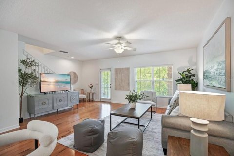 Townhouse in Winter Springs, Florida 3 bedrooms, 173.91 sq.m. № 2200265 - photo 6