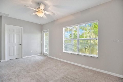 Townhouse in Winter Springs, Florida 3 bedrooms, 173.91 sq.m. № 2200265 - photo 23