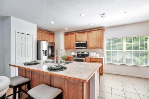 Townhouse in Winter Springs, Florida 3 bedrooms, 173.91 sq.m. № 2200265 - photo 11