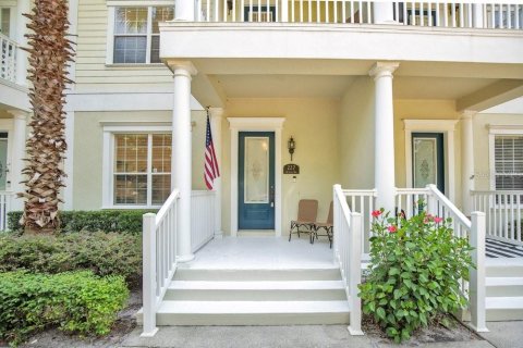 Townhouse in Winter Springs, Florida 3 bedrooms, 173.91 sq.m. № 2200265 - photo 3