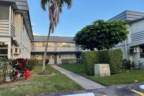 Condominio en alquiler en Delray Beach, Florida, 2 dormitorios, 81.75 m2 № 2055196 - foto 7