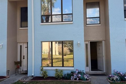 Condo in Lutz, Florida, 2 bedrooms  № 2166281