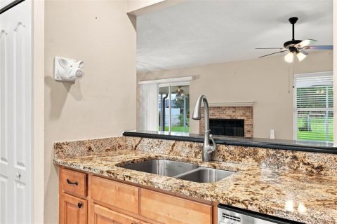 Casa en venta en Palm Bay, Florida, 4 dormitorios, 128.02 m2 № 2341950 - foto 10