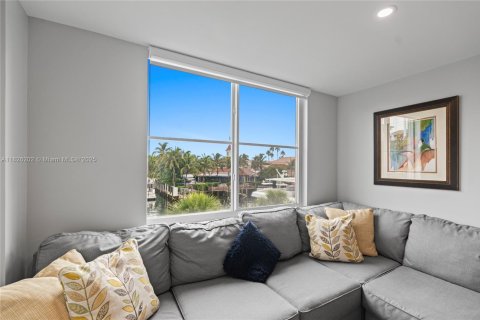 Condominio en alquiler en Fort Lauderdale, Florida, 2 dormitorios, 94.76 m2 № 1938270 - foto 6