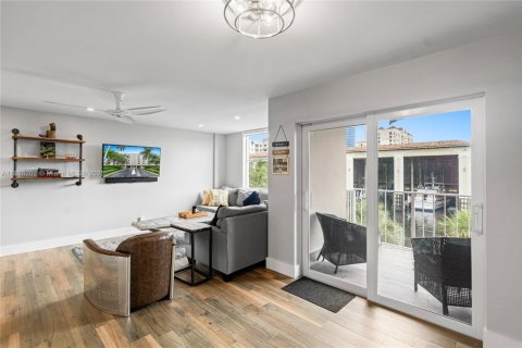 Condominio en alquiler en Fort Lauderdale, Florida, 2 dormitorios, 94.76 m2 № 1938270 - foto 5