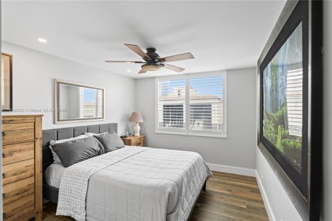 Condominio en alquiler en Fort Lauderdale, Florida, 2 dormitorios, 94.76 m2 № 1938270 - foto 14