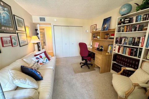 Copropriété à vendre à Pompano Beach, Floride: 2 chambres, 95.22 m2 № 2190555 - photo 12