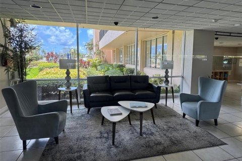 Copropriété à vendre à Pompano Beach, Floride: 2 chambres, 95.22 m2 № 2190555 - photo 22