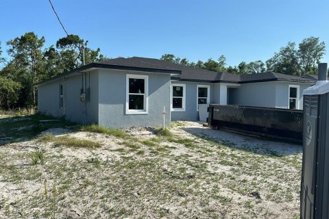 Immobilier commercial à vendre à Port Charlotte, Floride: 6 chambres, 215.9 m2 № 2436768 - photo 2