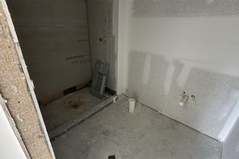 Immobilier commercial à vendre à Port Charlotte, Floride: 6 chambres, 215.9 m2 № 2436768 - photo 8