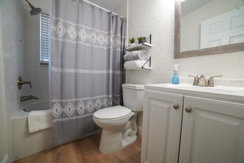 Casa en alquiler en Dunedin, Florida, 4 dormitorios, 133.04 m2 № 2142649 - foto 14