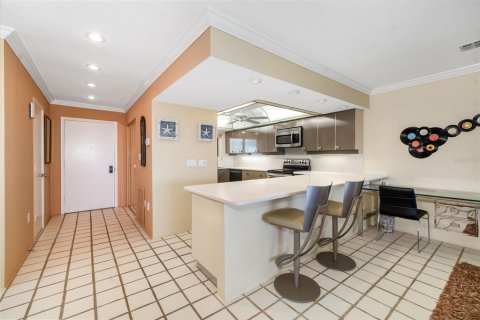 Townhouse in Sarasota, Florida 3 bedrooms, 242.57 sq.m. № 1829984 - photo 20