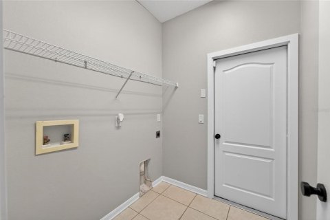 House in Valrico, Florida 4 bedrooms, 254.65 sq.m. № 2108661 - photo 29