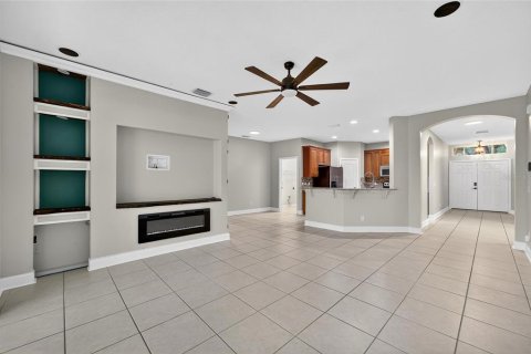 House in Valrico, Florida 4 bedrooms, 254.65 sq.m. № 2108661 - photo 17
