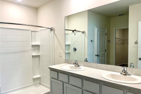House in Ocala, Florida 4 bedrooms, 169.83 sq.m. № 1913774 - photo 16