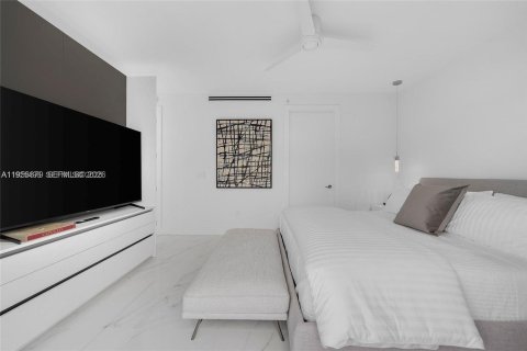 Touwnhouse à louer à Miami Beach, Floride: 3 chambres, 204.57 m2 № 2080080 - photo 25
