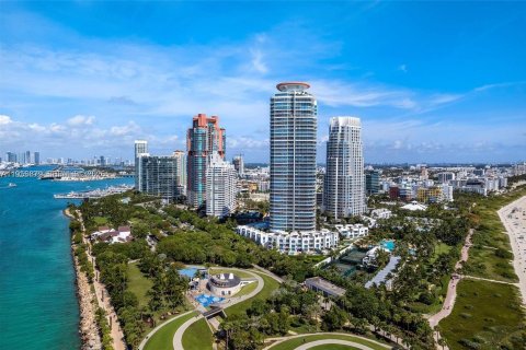 Touwnhouse à louer à Miami Beach, Floride: 3 chambres, 204.57 m2 № 2080080 - photo 15