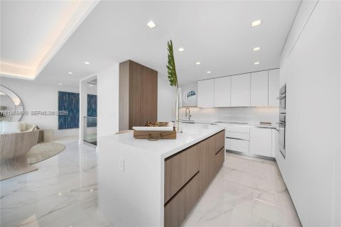 Touwnhouse à louer à Miami Beach, Floride: 3 chambres, 204.57 m2 № 2080080 - photo 8