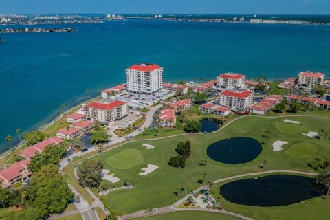 Studio in the Condo in Saint Petersburg, Florida  № 1537596 - photo 2