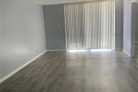 Studio in the Condo in Saint Petersburg, Florida  № 1537596 - photo 5